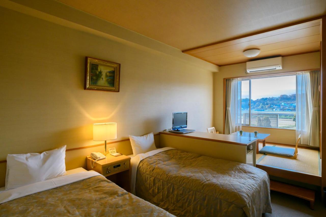 Hotel Symphony Annex Sagae Onsen Exterior foto